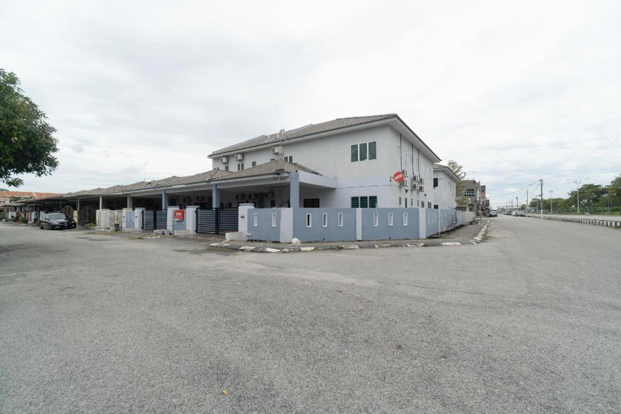 Motel Fasa2B Seri Manjung Exterior foto
